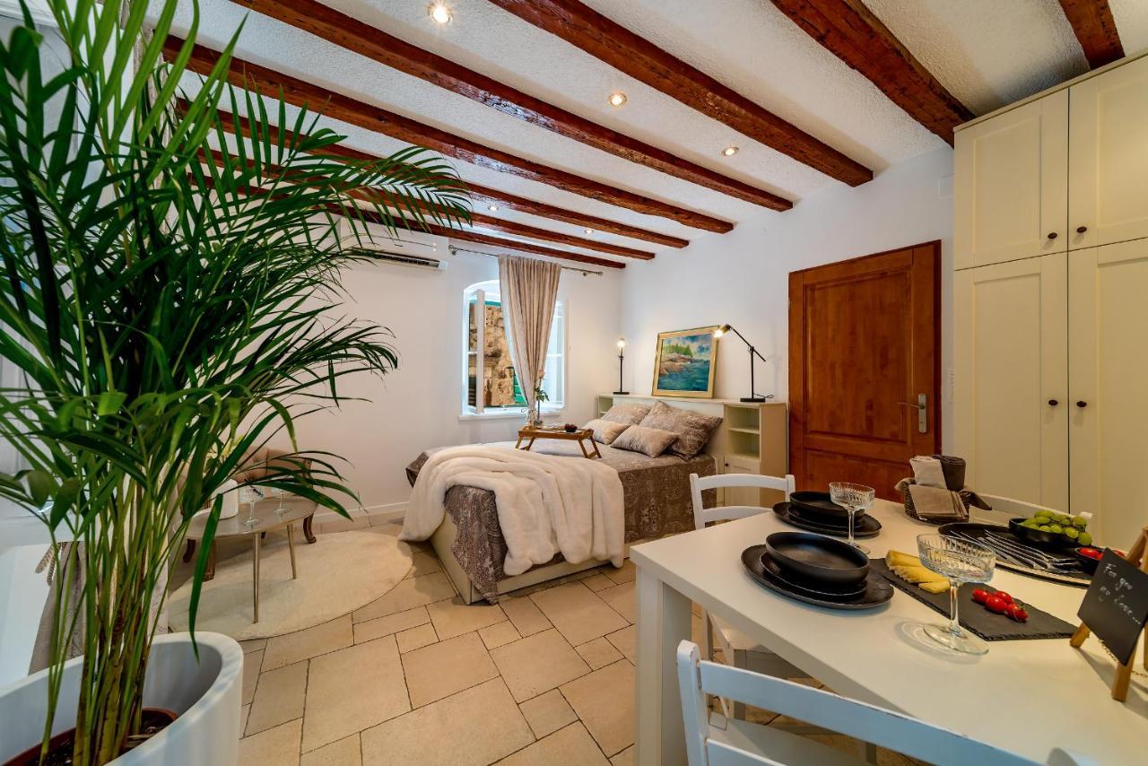 Charming Old Town Apartment Pjaca Split Exterior photo
