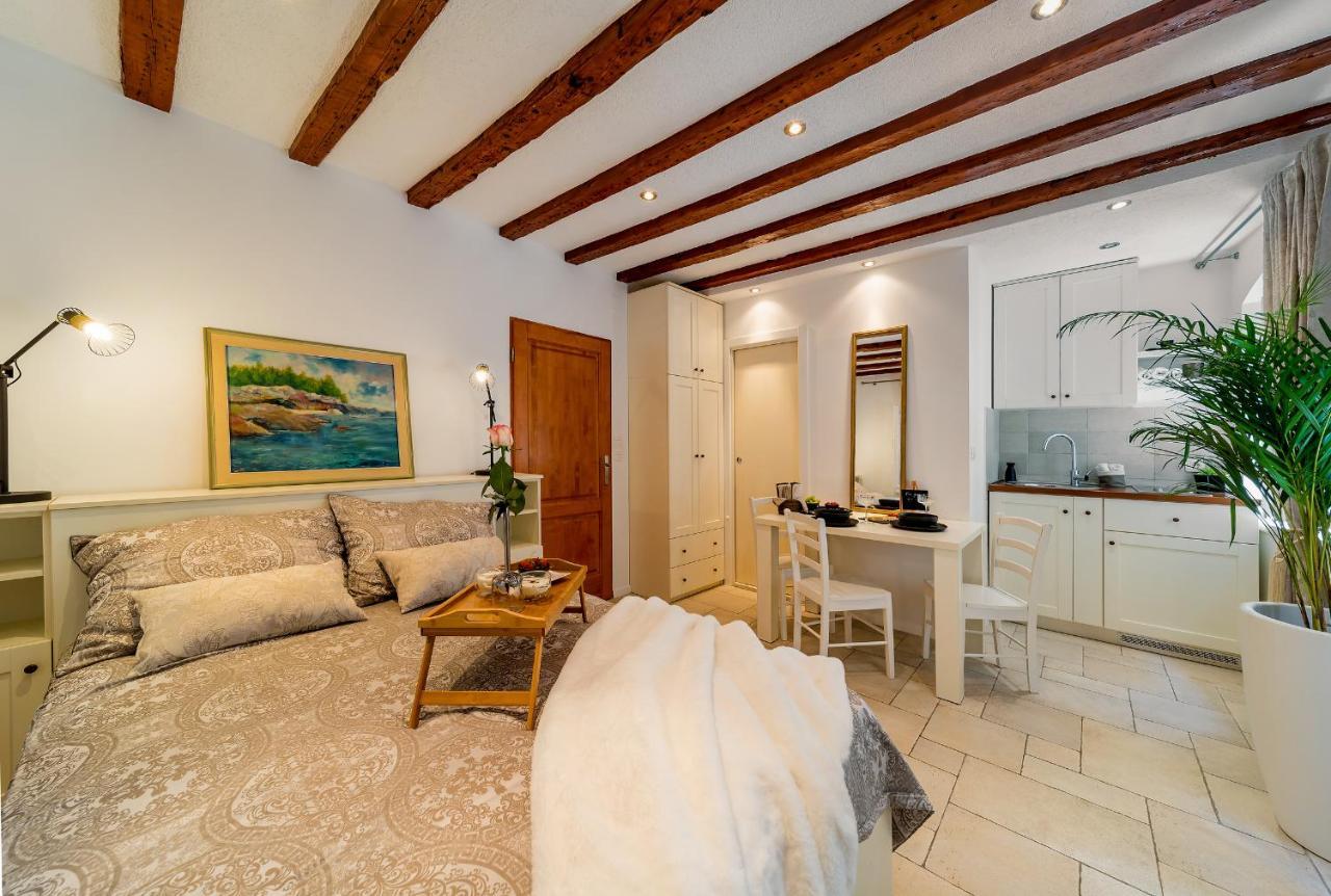 Charming Old Town Apartment Pjaca Split Exterior photo