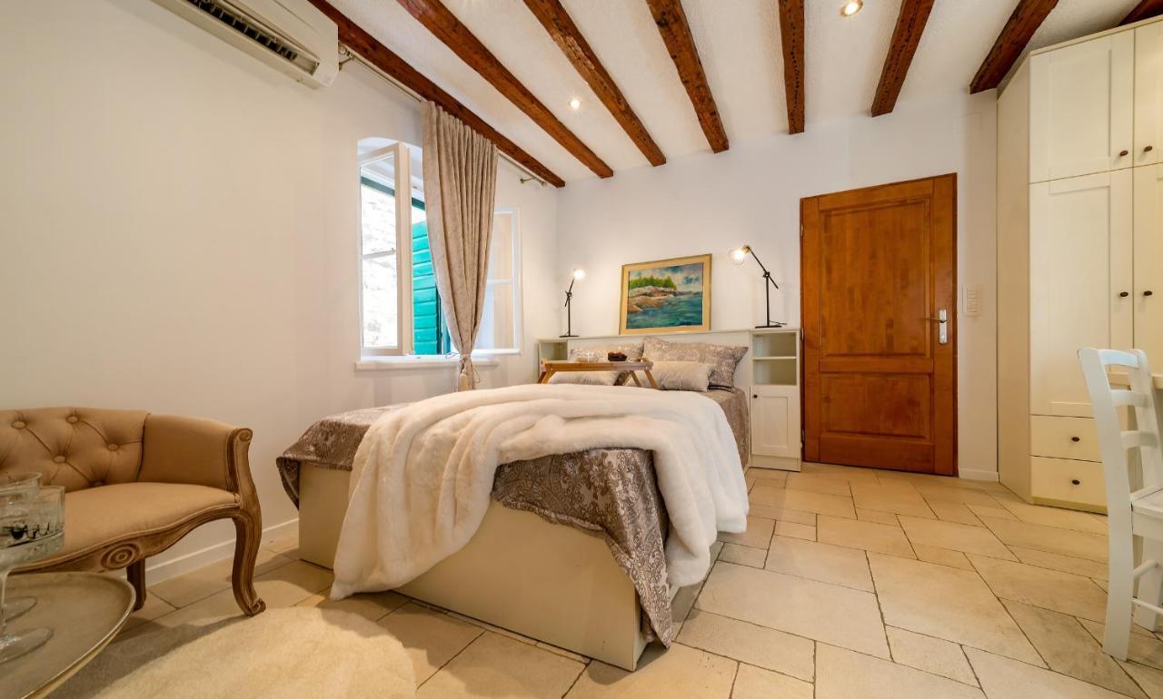 Charming Old Town Apartment Pjaca Split Exterior photo