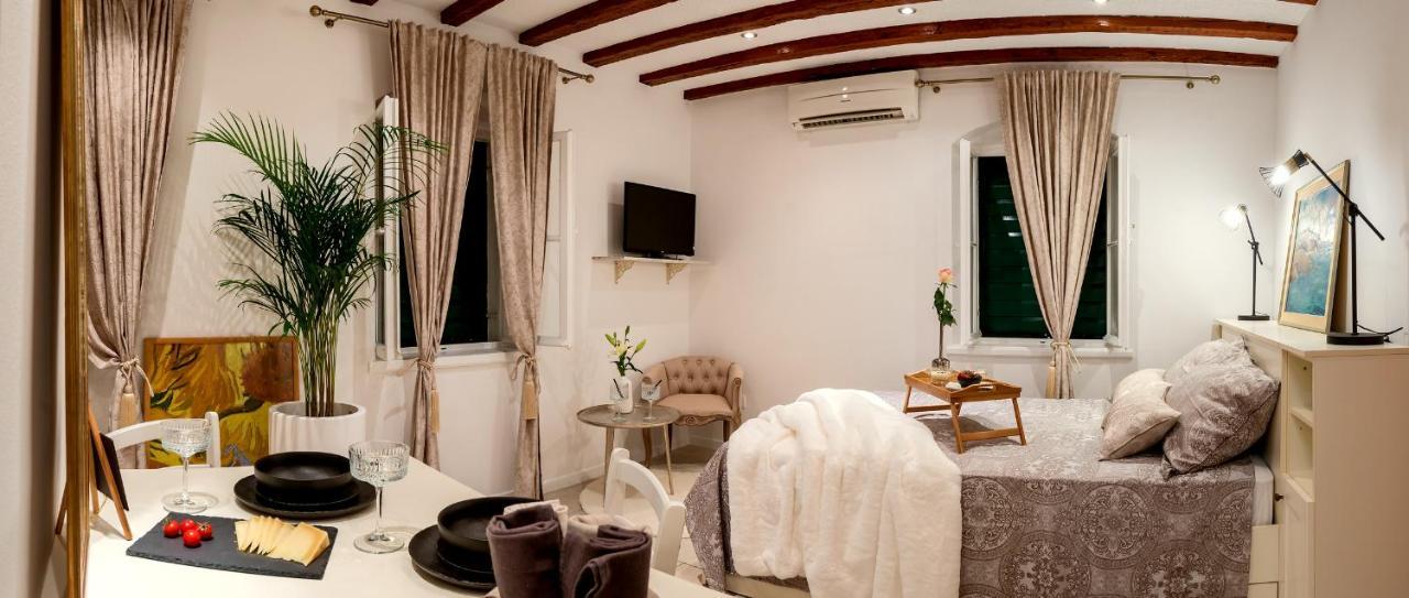 Charming Old Town Apartment Pjaca Split Exterior photo