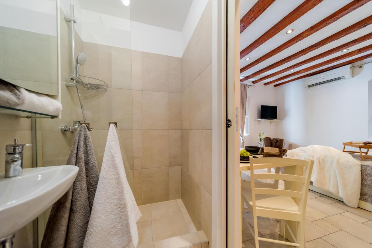 Charming Old Town Apartment Pjaca Split Exterior photo